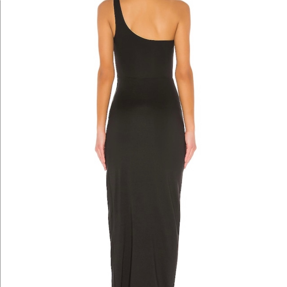 Superdown Erla Cutout Maxi Dress in Black Size Medium - Picture 3 of 3